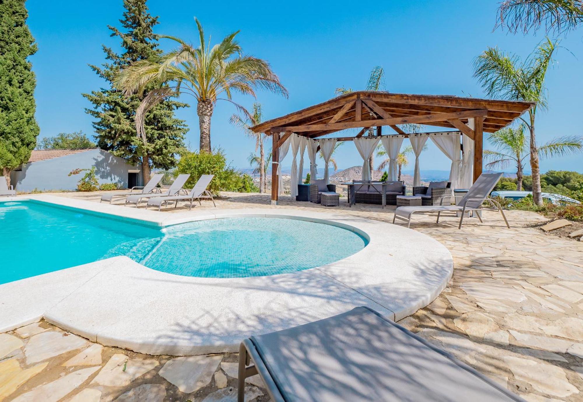 Cubo'S Villa Agua De Azahar Coín Екстериор снимка